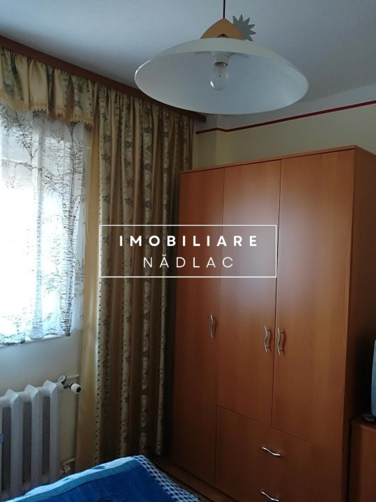 Apartament 4 camere decomandate etaj 3 bloc Digi Nadlac