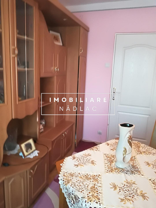 Apartament 4 camere decomandate etaj 3 bloc Digi Nadlac