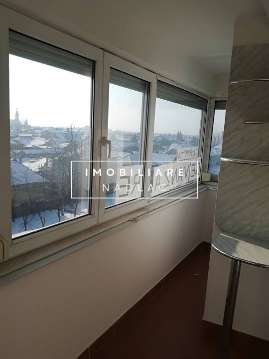 Apartament 4 camere decomandate etaj 3 bloc Digi Nadlac