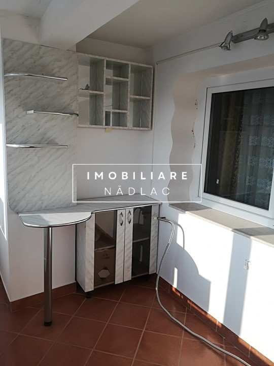Apartament 4 camere decomandate etaj 3 bloc Digi Nadlac