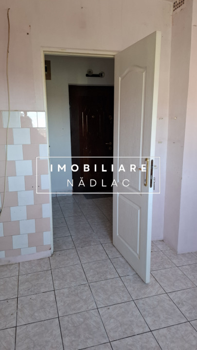 Apartament  tip penthouse, 132 mp, 4 camere în Nadlac