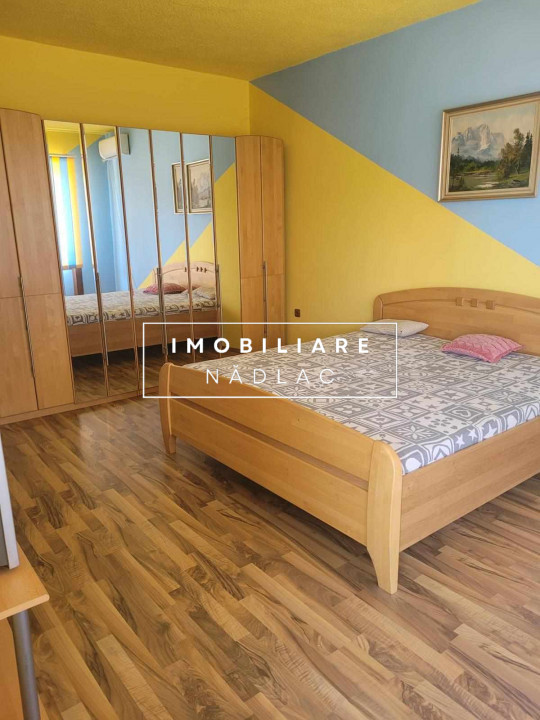 ViLA de LUX  cu un DESIGN deosebit in centrul orasului Nadlac
