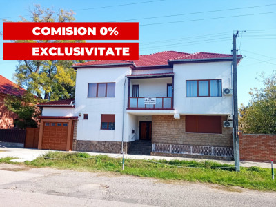 ViLA de LUX  cu un DESIGN deosebit in centrul orasului Nadlac