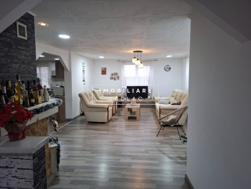Casa NOUA 4 camere in Nadlac