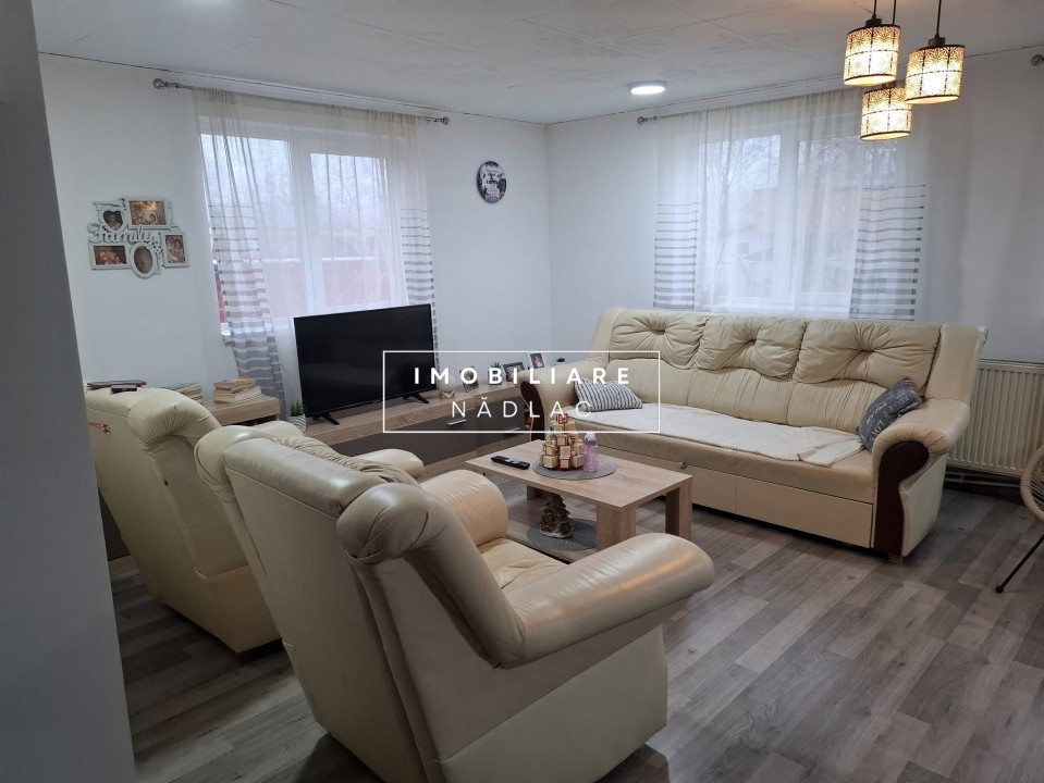 Casa NOUA 4 camere in Nadlac
