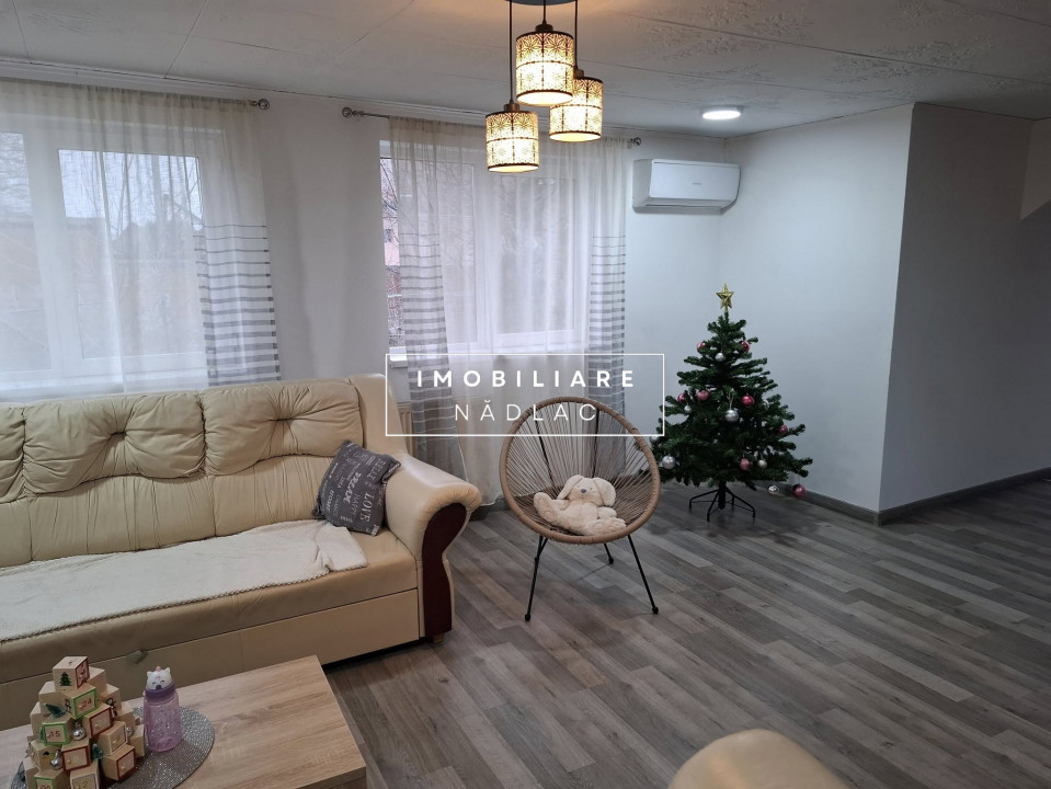 Casa NOUA 4 camere in Nadlac