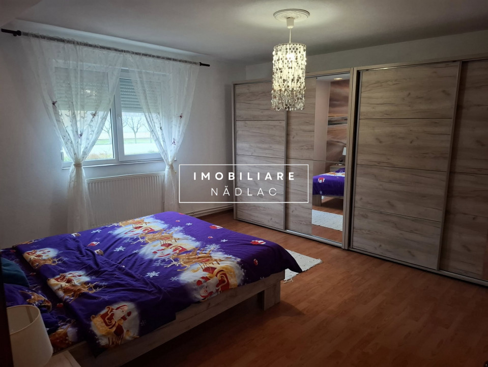 Casa NOUA 4 camere in Nadlac