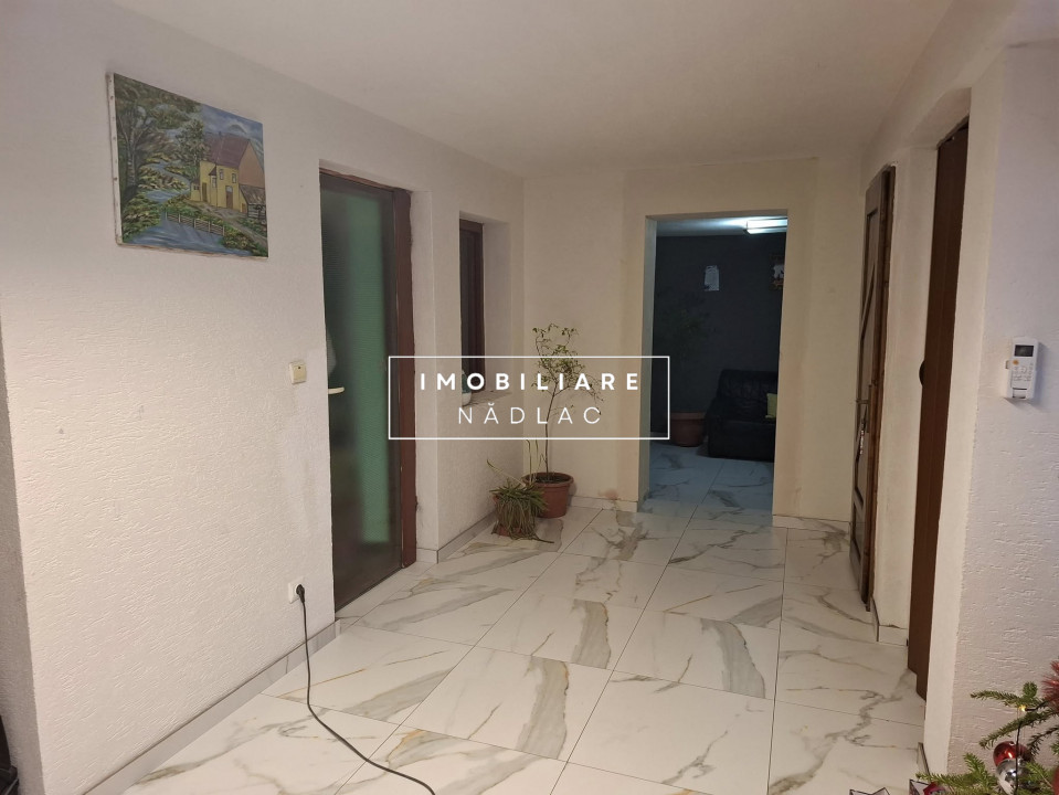 Casa NOUA 4 camere in Nadlac