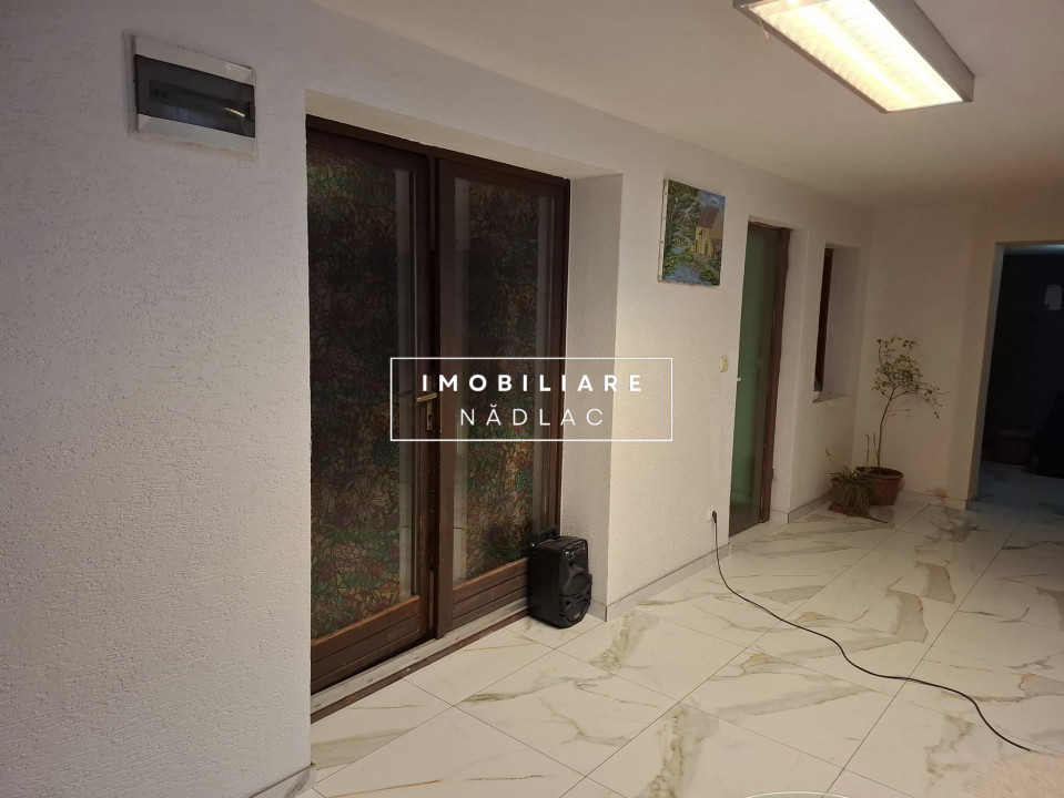 Casa NOUA 4 camere in Nadlac