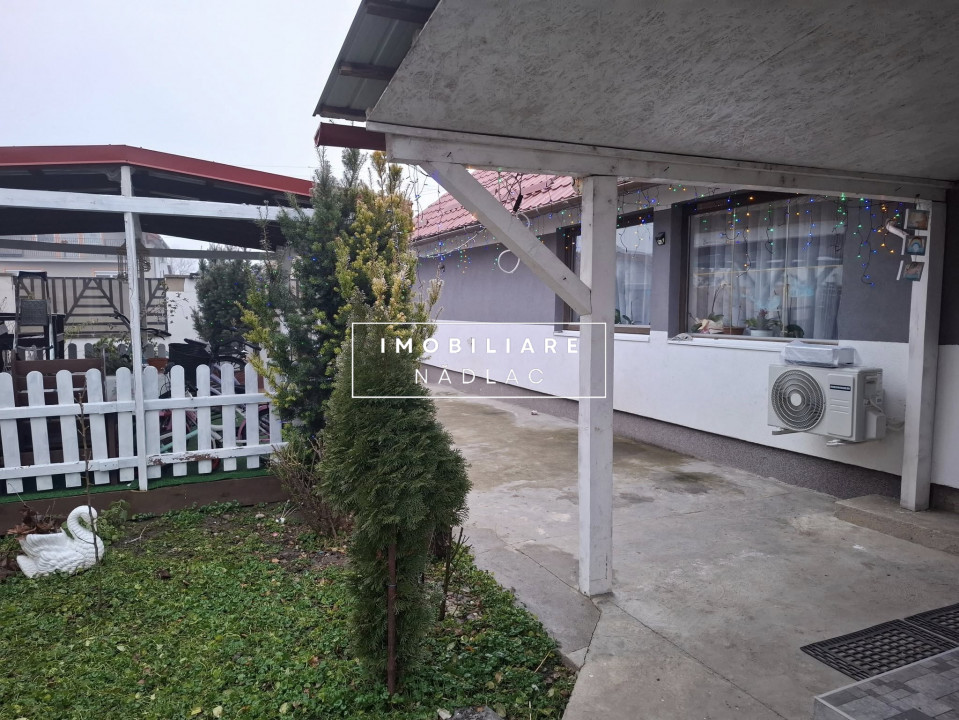 Casa NOUA 4 camere in Nadlac