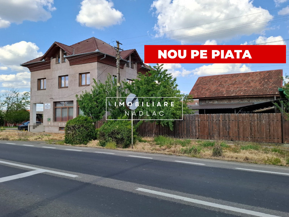 VILA S+P+E+M  cu SPATIU COMERCIAL  central in Nadlac