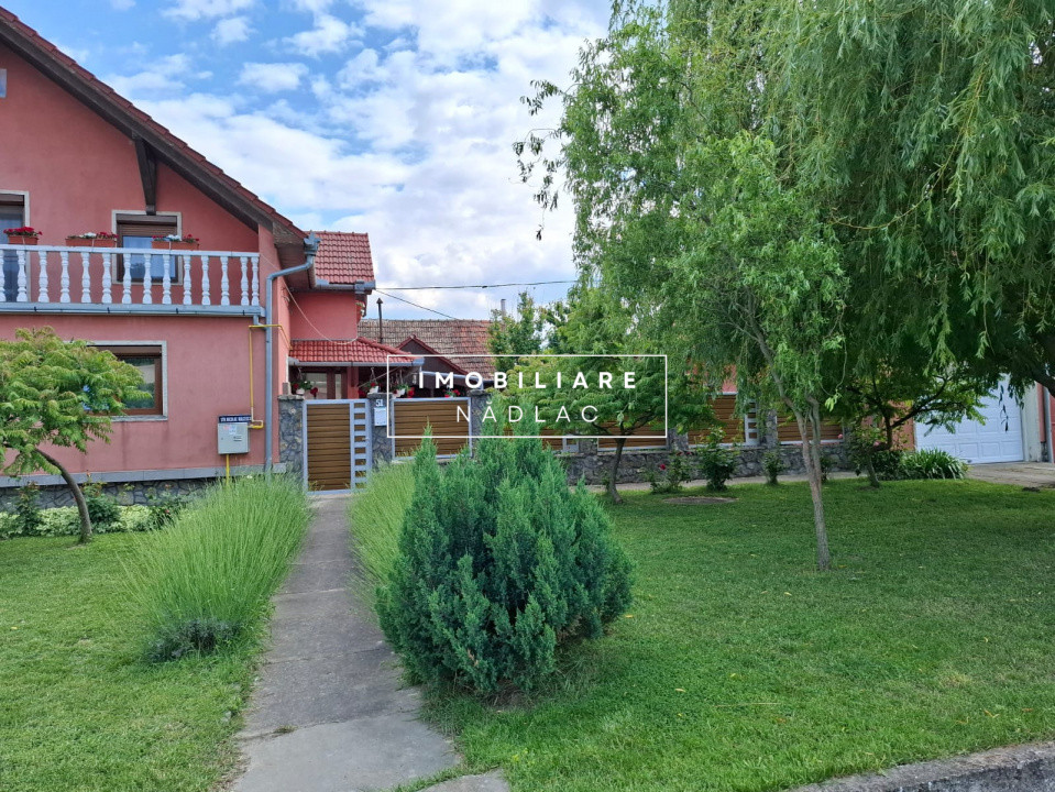 Vila 6 camere P+M in Nadlac
