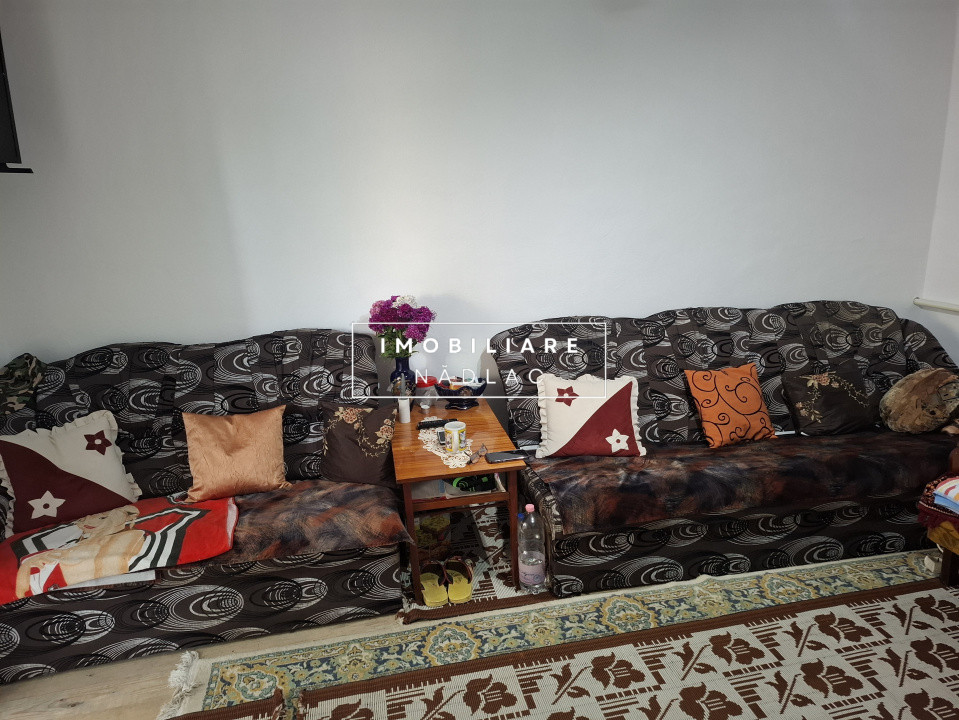 Casa renovata 4 camere in Nadlac