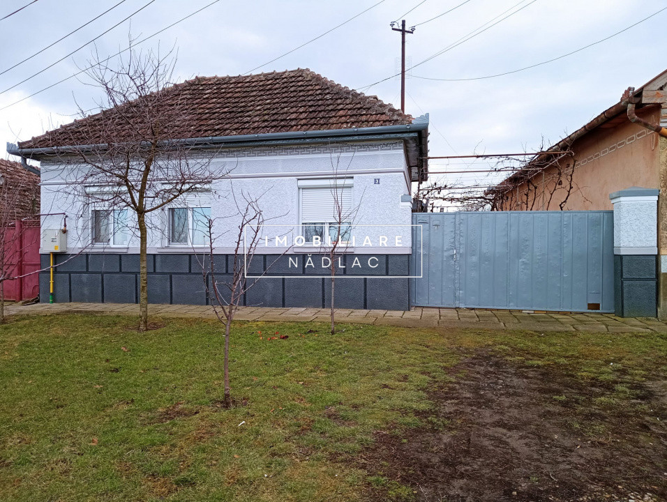 Casa renovata 4 camere in Nadlac