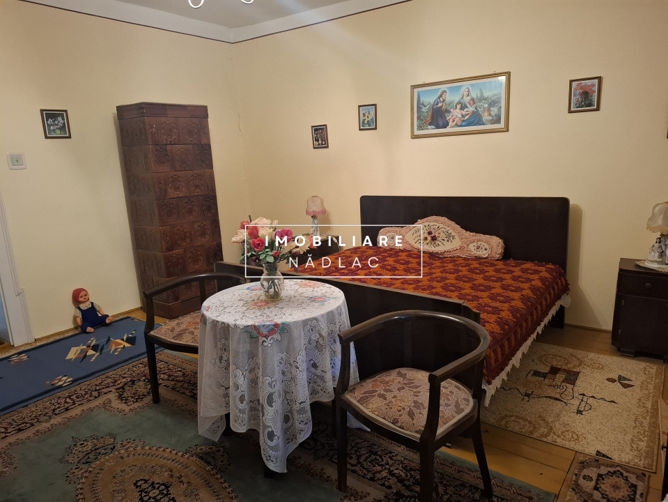 Casa 5 camere cu teren generos in Seitin judetul Arad