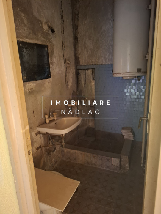 Apartament 4 camere cu vedere pe două parti etaj 1 in Nadlac