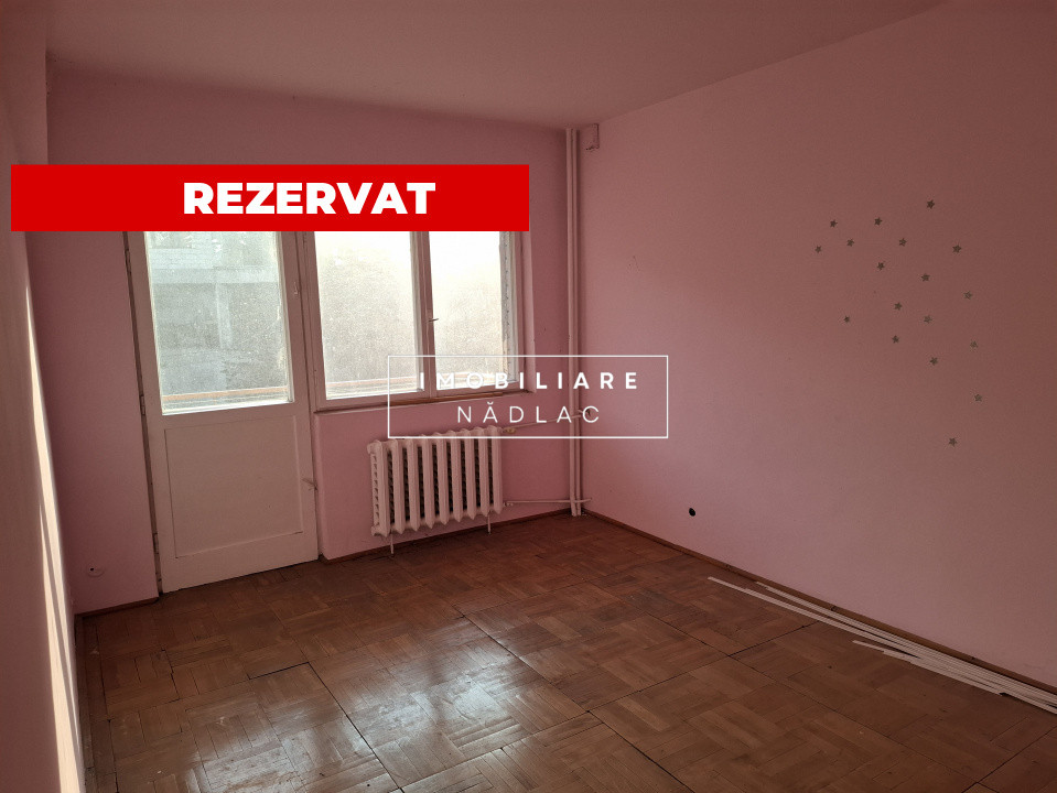 Apartament 4 camere cu vedere pe două parti etaj 1 in Nadlac