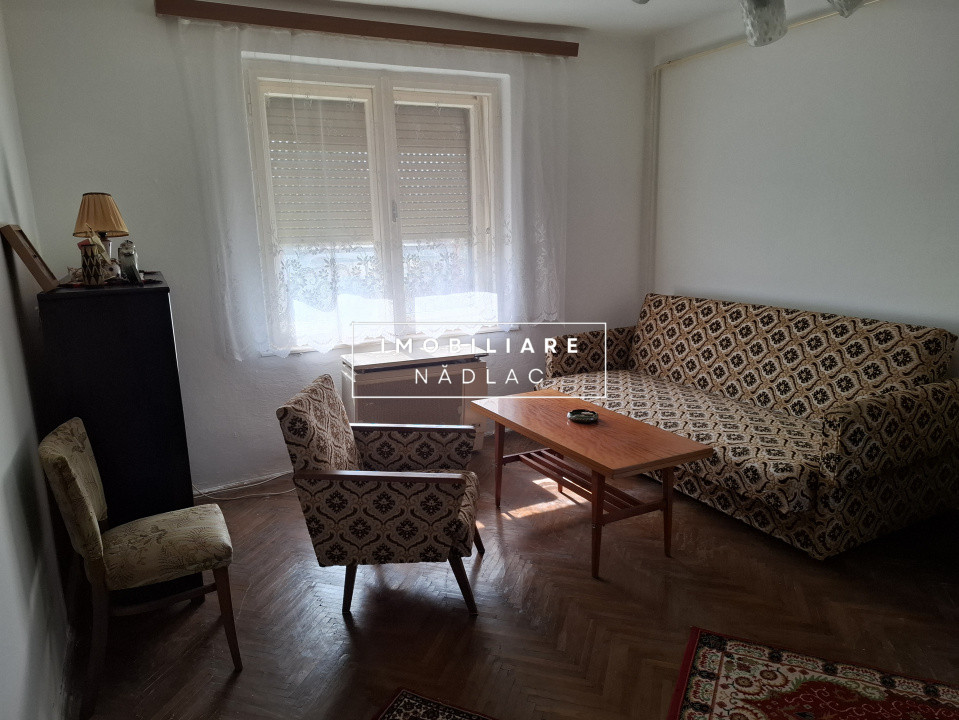 Casa 2 camere + anexe in Ungaria Nadlacul Nou 500m de granita cu Romania