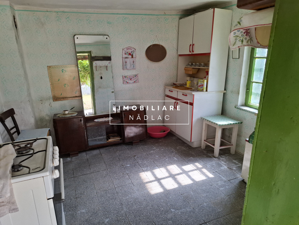 Casa 2 camere + anexe in Ungaria Nadlacul Nou 500m de granita cu Romania