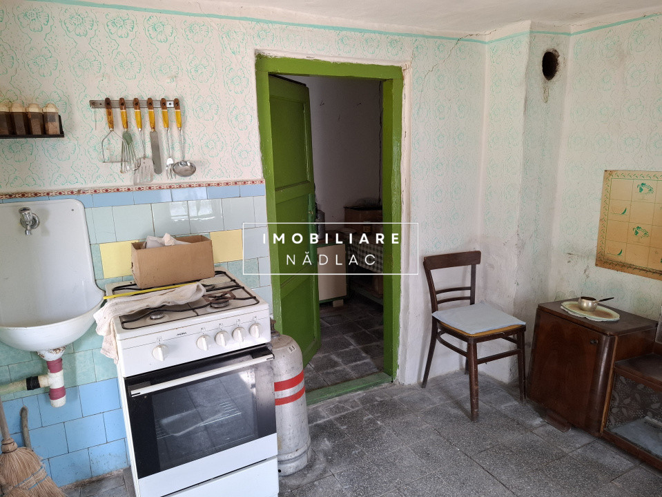 Casa 2 camere + anexe in Ungaria Nadlacul Nou 500m de granita cu Romania
