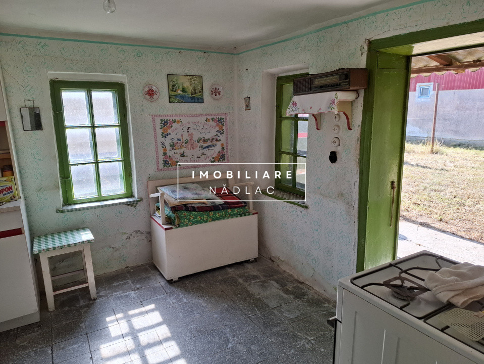 Casa 2 camere + anexe in Ungaria Nadlacul Nou 500m de granita cu Romania