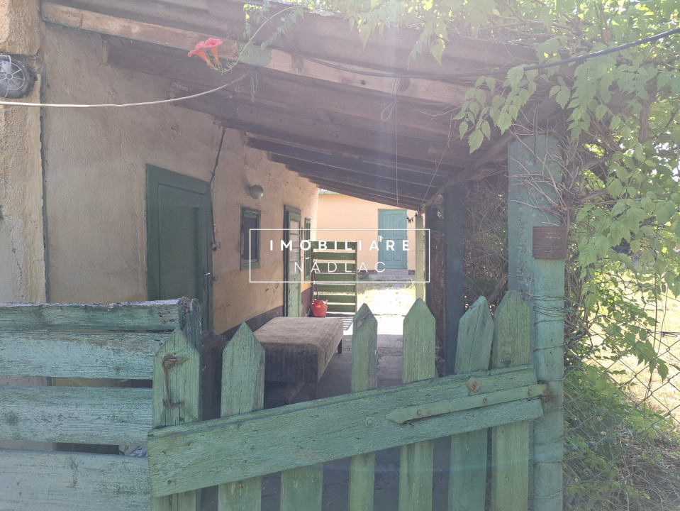Casa 2 camere + anexe in Ungaria Nadlacul Nou 500m de granita cu Romania
