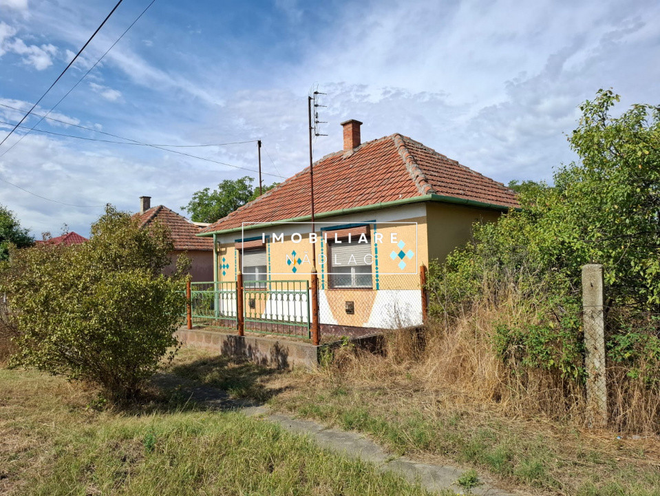 Casa 2 camere + anexe in Ungaria Nadlacul Nou 500m de granita cu Romania