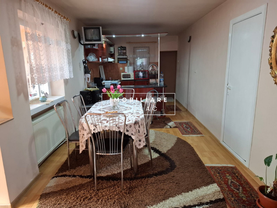 Casa amenajata in Nadlac pe strada Dr. Martin Luther (strada larga)