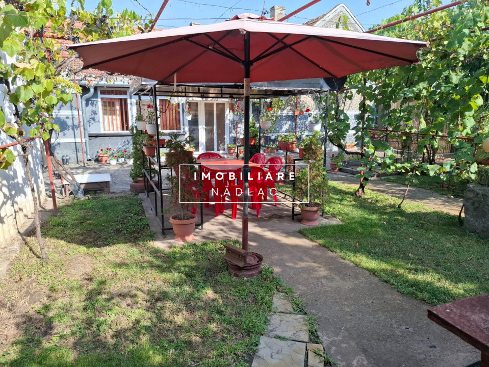 Casa amenajata in Nadlac pe strada Dr. Martin Luther (strada larga)