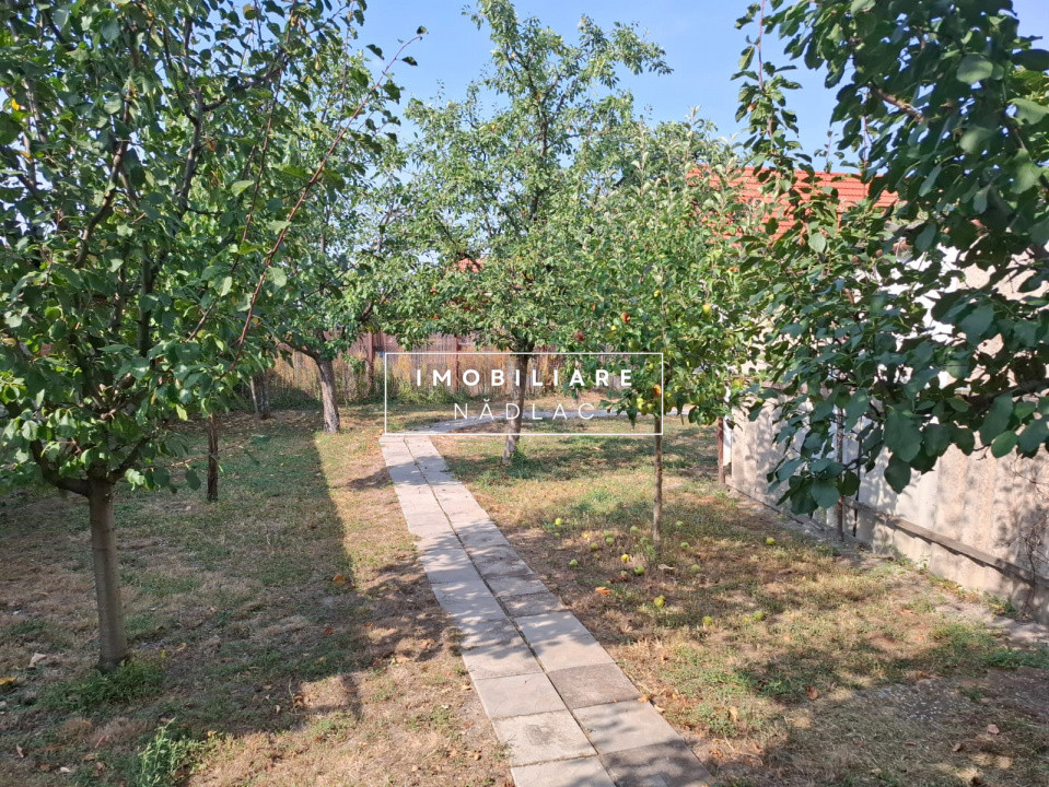 Casa amenajata in Nadlac pe strada Dr. Martin Luther (strada larga)