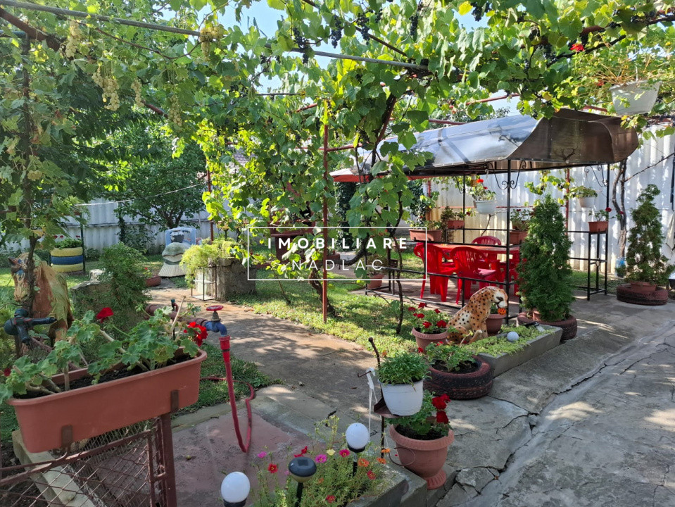 Casa amenajata in Nadlac pe strada Dr. Martin Luther (strada larga)