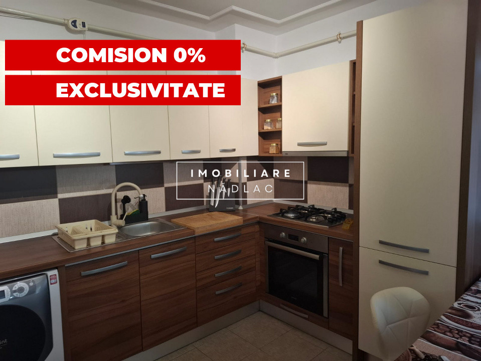 Apartament 4 camere  decomandate cu vedere pe doua parti in Nadlac