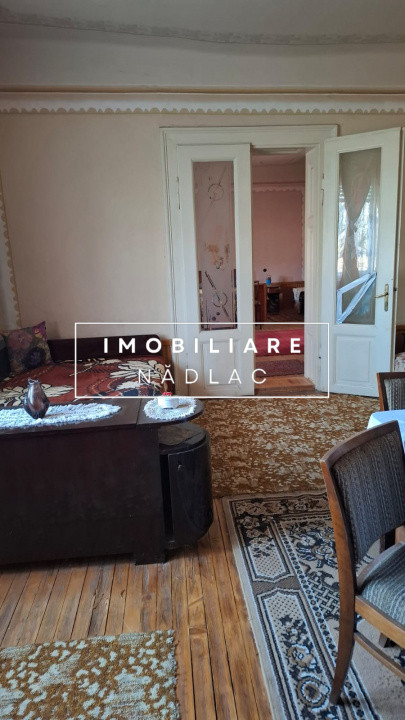 Casa mare 3 camere și teren 3600mp în Nădlac la 475m de centura spre autostradă