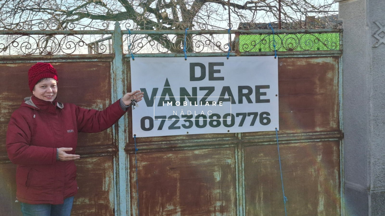 Casa mare 3 camere și teren 3600mp în Nădlac la 475m de centura spre autostradă