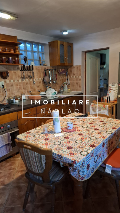 Casa 4 camere renovata in Nadlac
