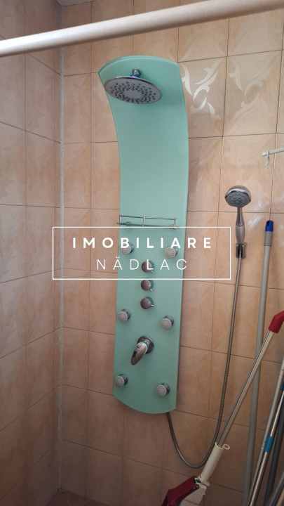 Casa 4 camere renovata in Nadlac