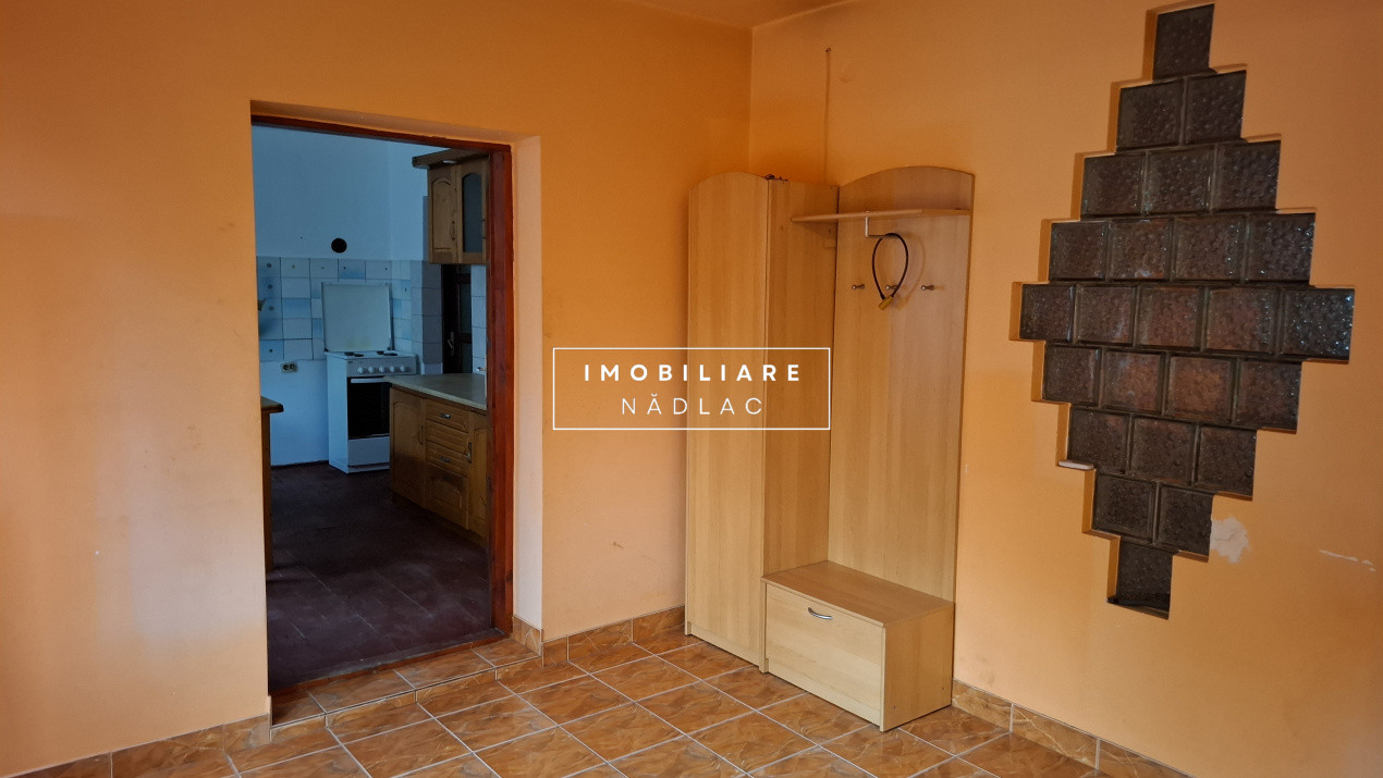 Casa cu 3 camere in Nadlac