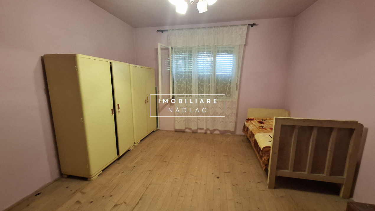 Casa cu 3 camere in Nadlac