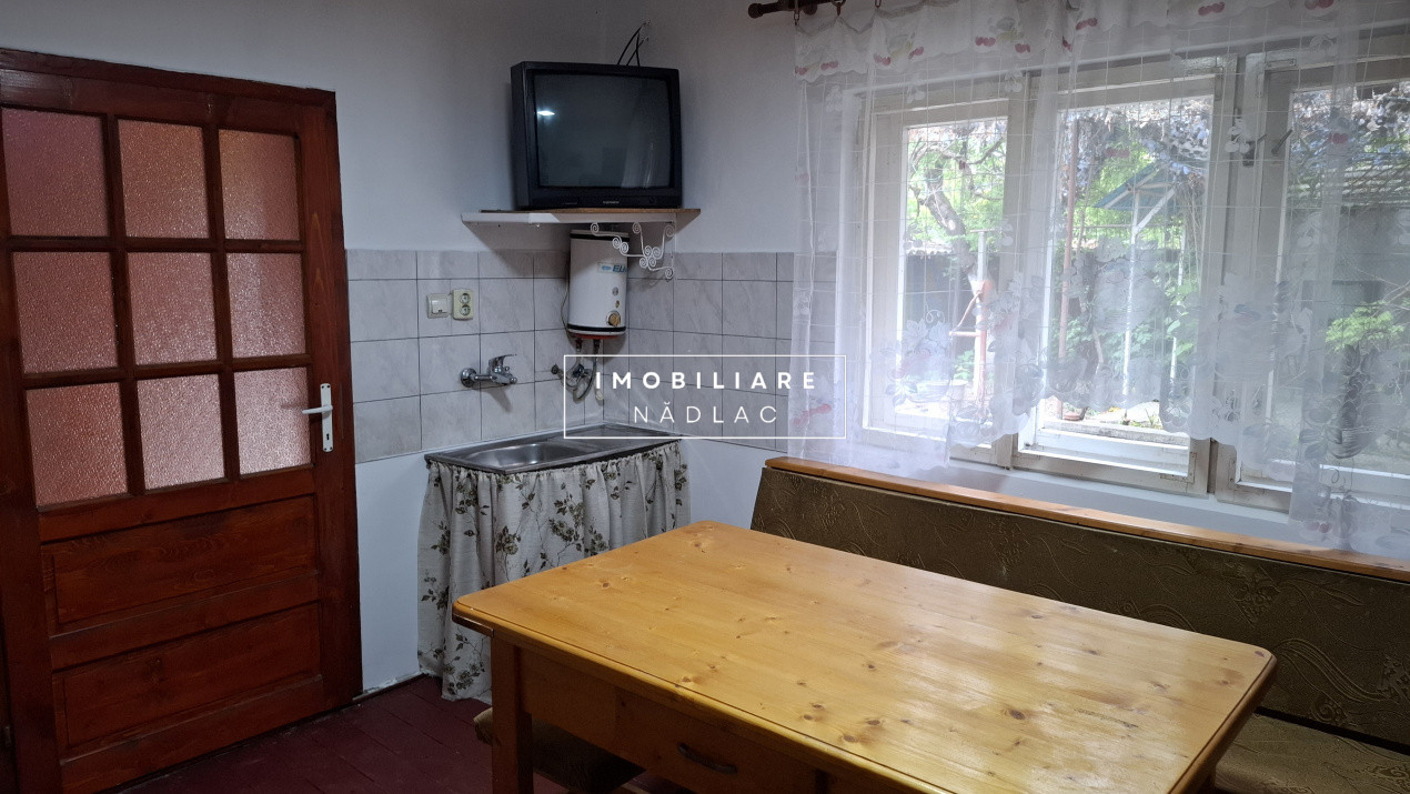 Casa cu 3 camere in Nadlac