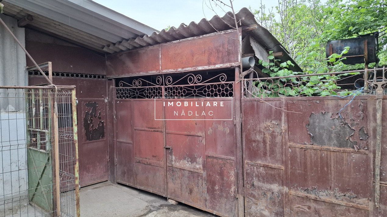 Casa cu 3 camere in Nadlac