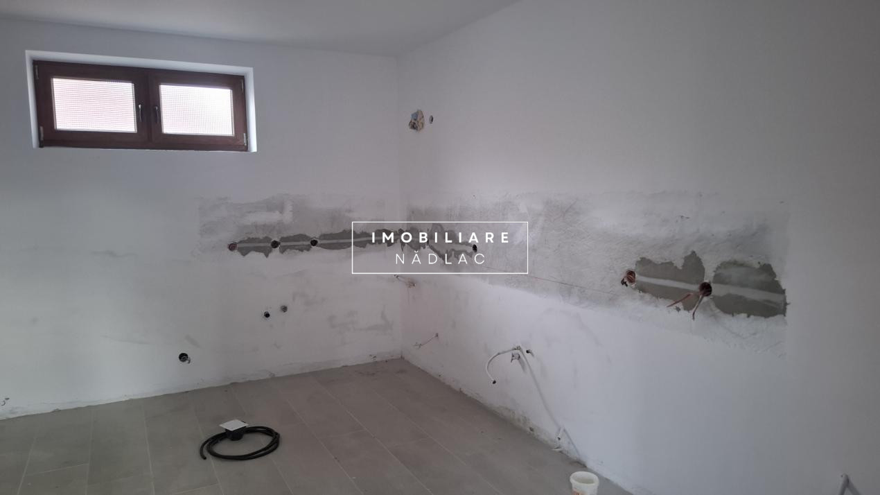 Proprietate rară în Nădlac – Casa ultracentral 7 camere