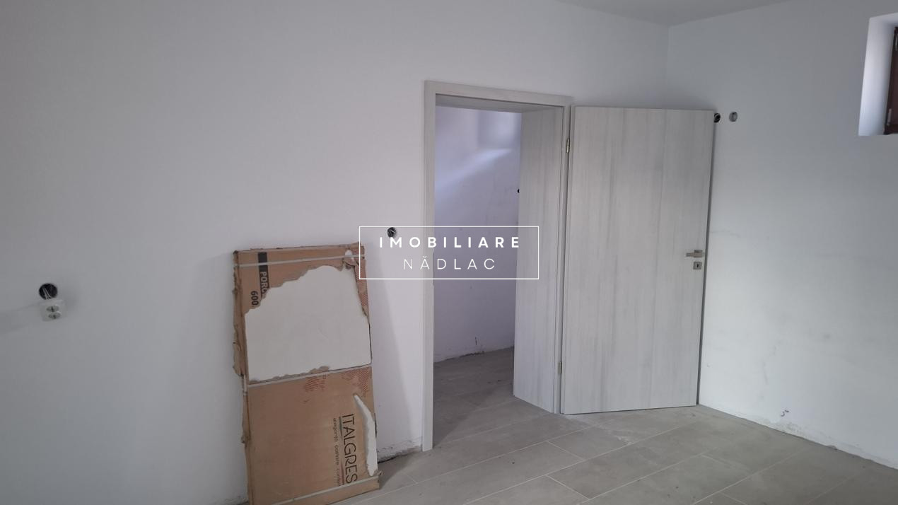 Proprietate rară în Nădlac – Casa ultracentral 7 camere