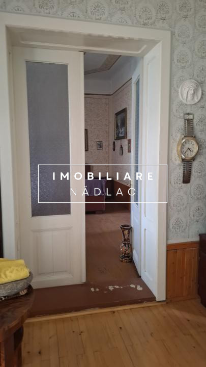 Proprietate rară în Nădlac – Casa ultracentral 7 camere