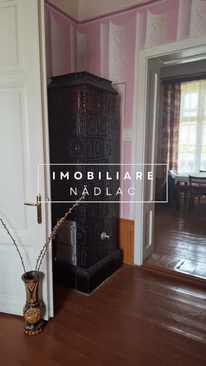 Proprietate rară în Nădlac – Casa ultracentral 7 camere