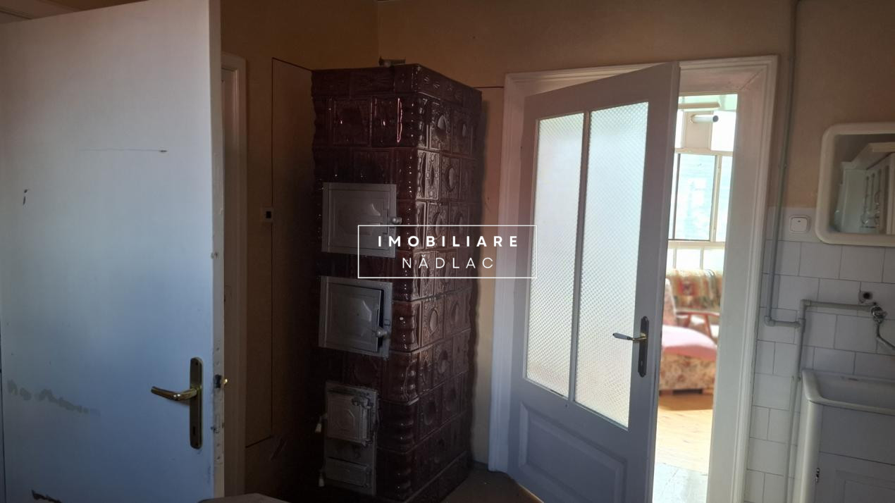 Proprietate rară în Nădlac – Casa ultracentral 7 camere