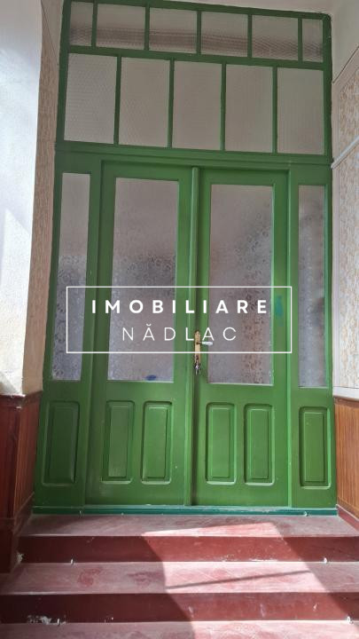 Proprietate rară în Nădlac – Casa ultracentral 7 camere