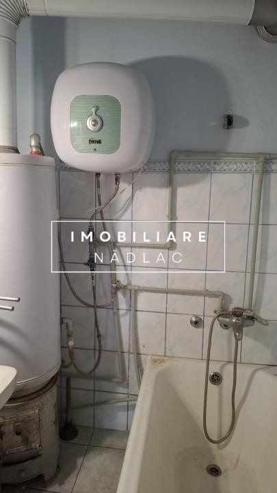 Proprietate rară în Nădlac – Casa ultracentral 7 camere