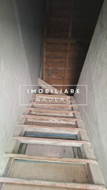 Proprietate rară în Nădlac – Casa ultracentral 7 camere