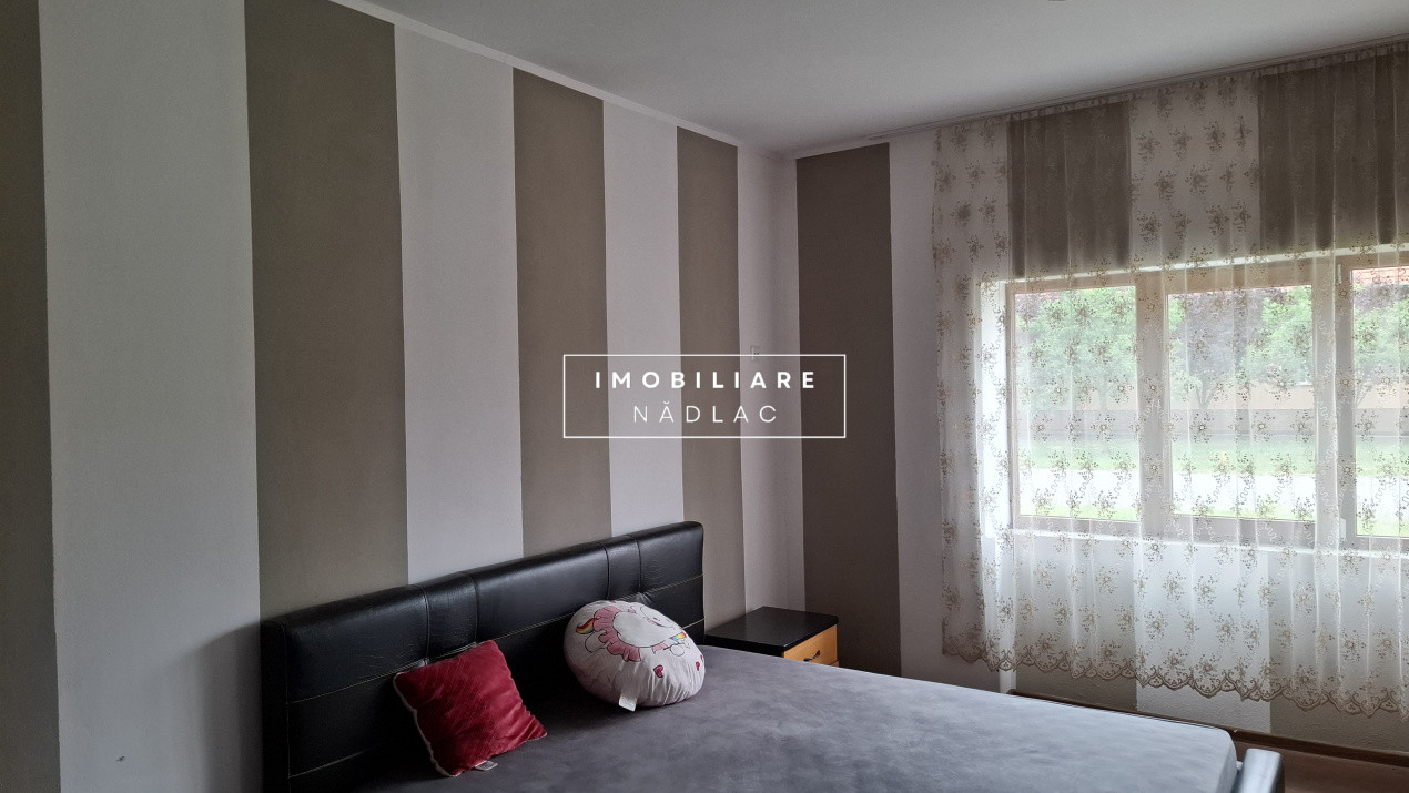 Casa 3 camere  recent renovata in Nadlac