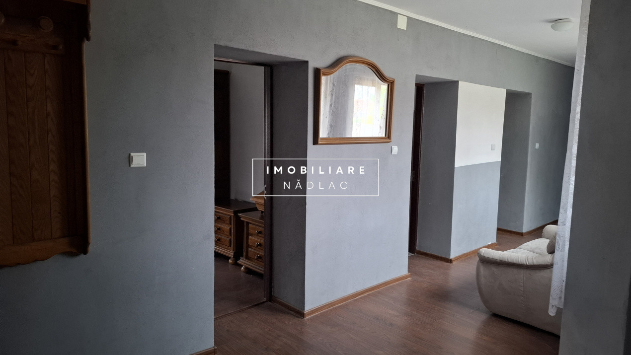 Casa 3 camere  recent renovata in Nadlac